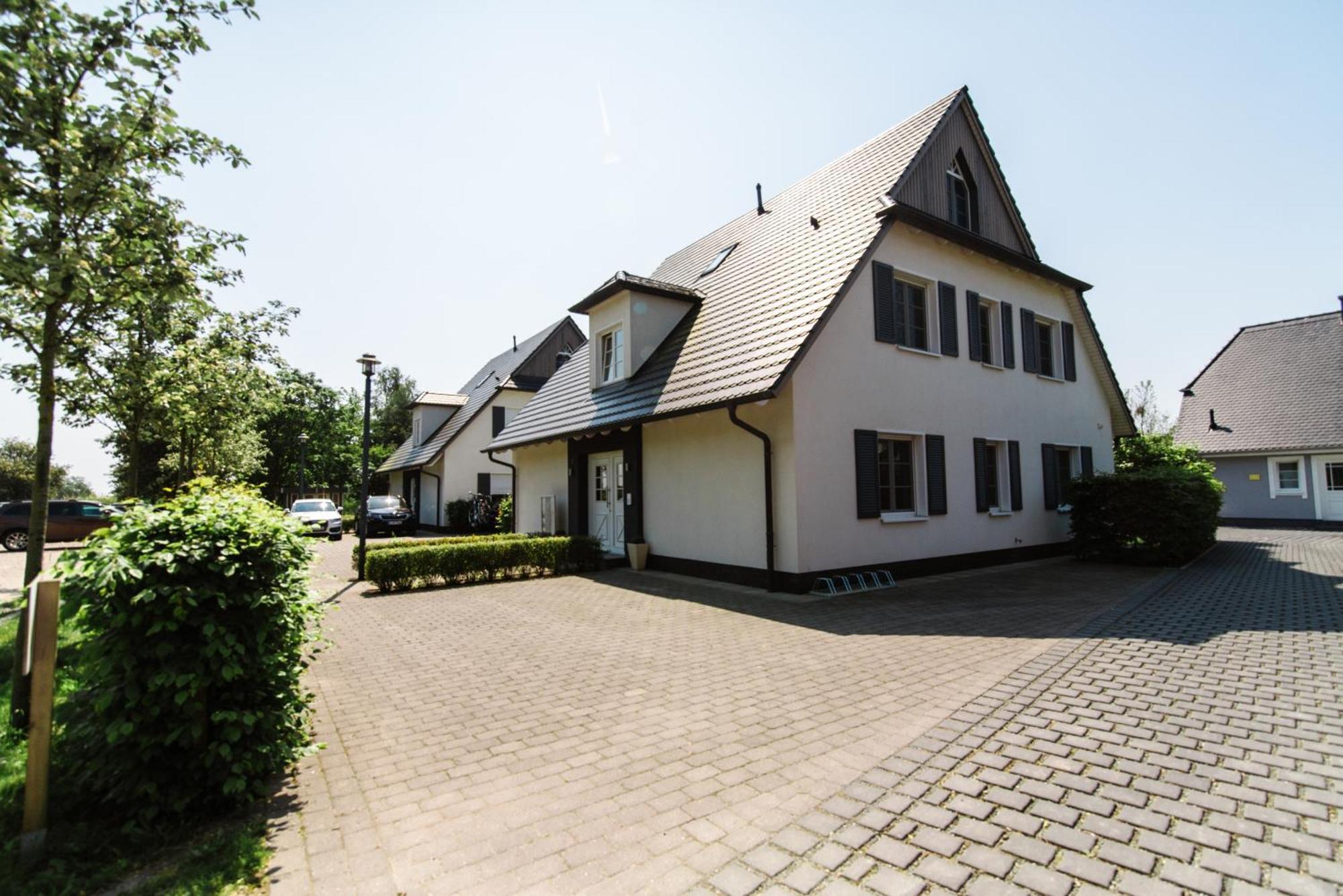 Apartmentanlage Seezeichen Аренсхоп Экстерьер фото